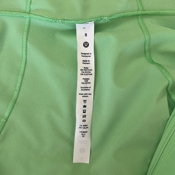 Lululemon Mist Over Windbreaker Size 8 - Picture 11 of 16